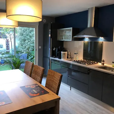 Appartamento Maison De ,calme Avec Tous Les Commerces à 150m *